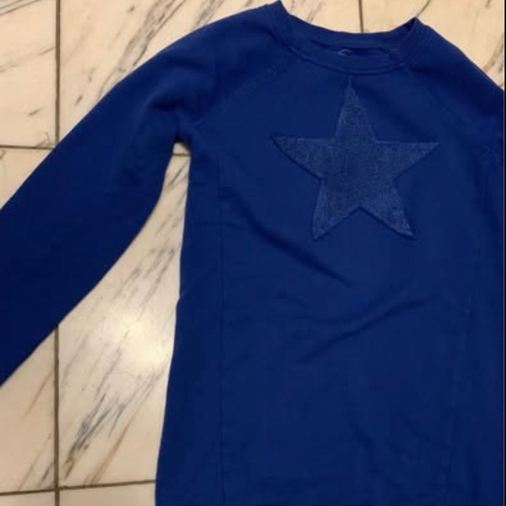 Blue star sweatshirt girls size small epic threads